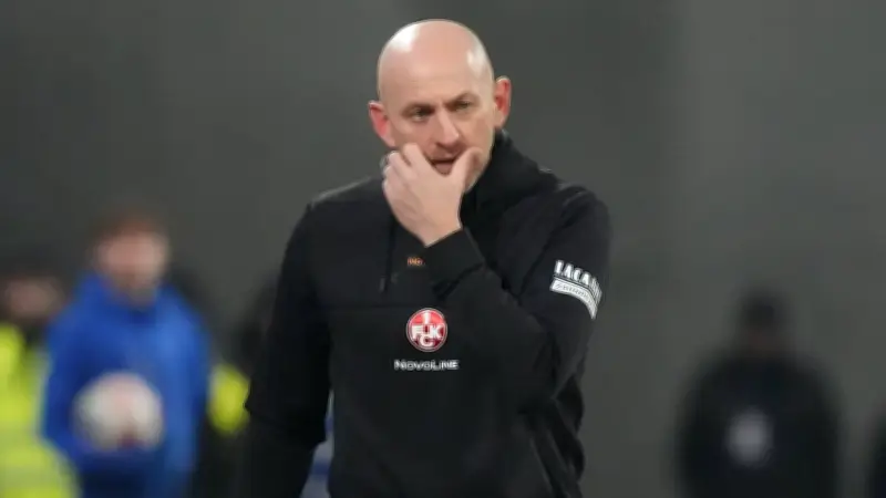 1. FC Kaiserslautern: Trainer Friedhelm Funkel reagiert auf Kritik von Fans