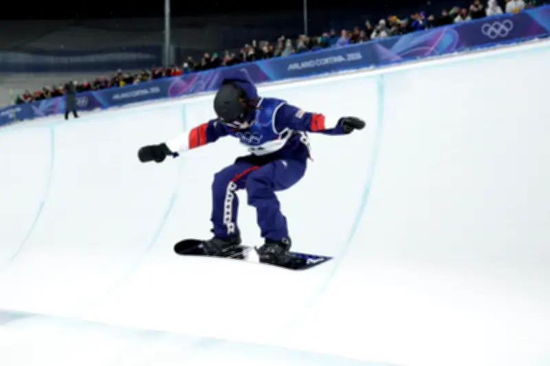 17-jährige Südkoreanerin Choi stiehlt Chloe Kim das Olympia-Gold vor Snoop Dogg