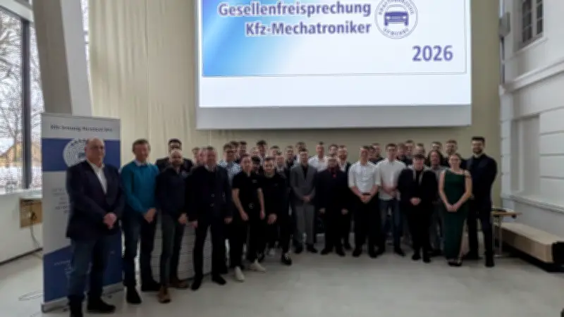 35 Kfz-Azubis in Greifswald erfolgreich zu Gesellen freigesprochen