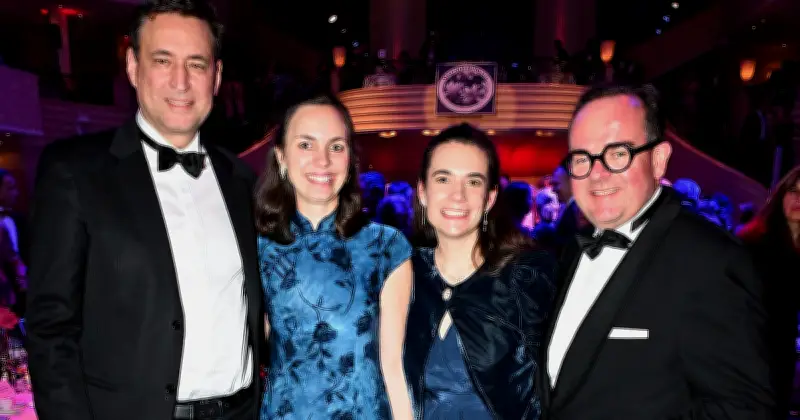 73. Magnolienball in München: Prominente feiern elegantes Münchner Pendant zum Wiener Opernball