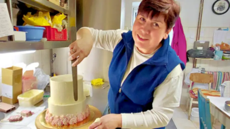 80 Jahre Tradition: Bäckerei Eisenschmidt in Rehmsdorf feiert mit Valentinstags-Spezialitäten