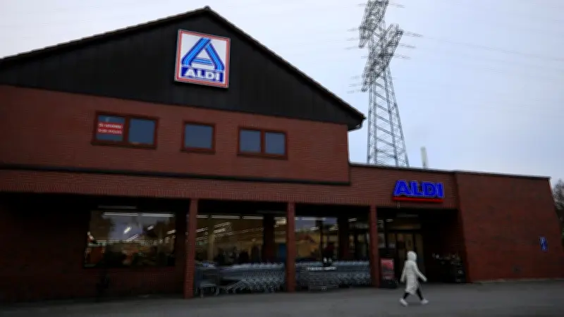 Aldi Nord ruft Kinder-Karnevalskostüme zurück: Akute Erstickungsgefahr für Kleinkinder