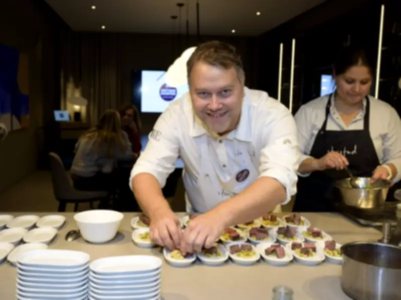 Anton Schmaus: Der Koch der DFB-Stars bereitet sich auf die WM 2026 vor