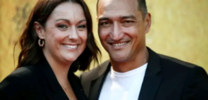 Api Robin: Vom 'Hot Husband' zum 'Formerly HotHusband' – Liebe und Karriere im Internetzeitalter