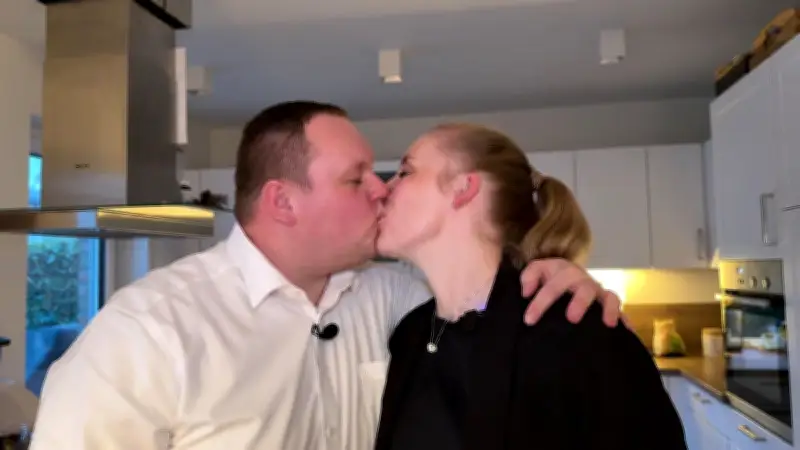 Aus Trauer wird Liebe: Yvonne heiratet den Bestatter ihres verstorbenen Vaters