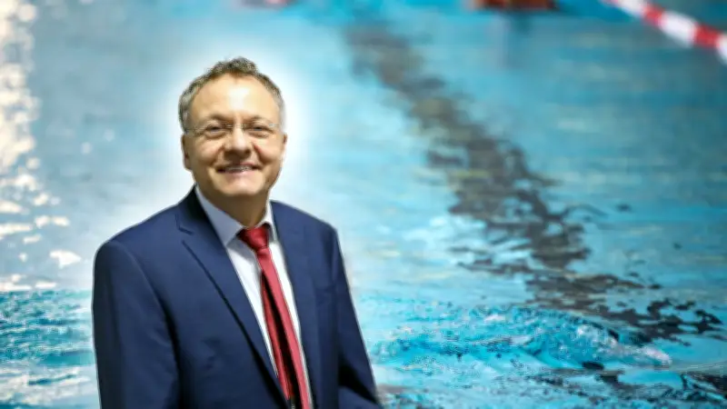 Bad Doberans Schwimmbad-Traum geplatzt: Bürgermeister kritisiert Landesregierung scharf