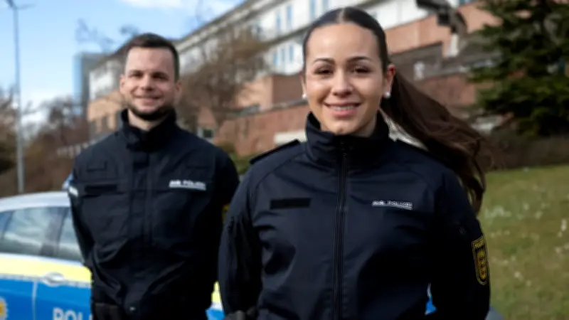 Baden-Württemberg führt schützende Polizei-Uniformen ein: Mehr Sicherheit vor Messerattacken