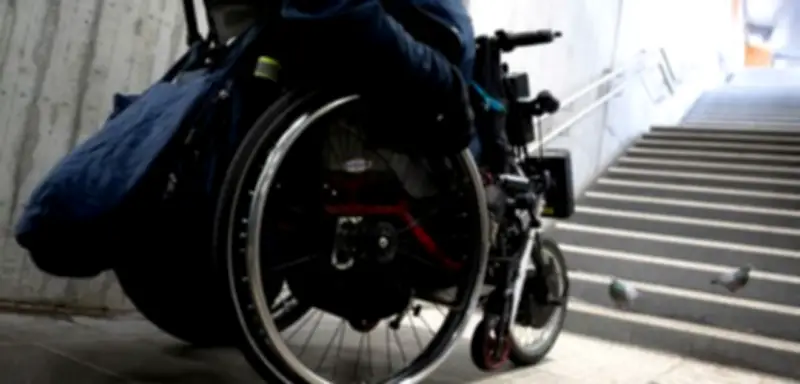 Barrierefreiheit bei der Bahn: Was Frau Palla über Kleinstadtbahnhöfe wissen sollte