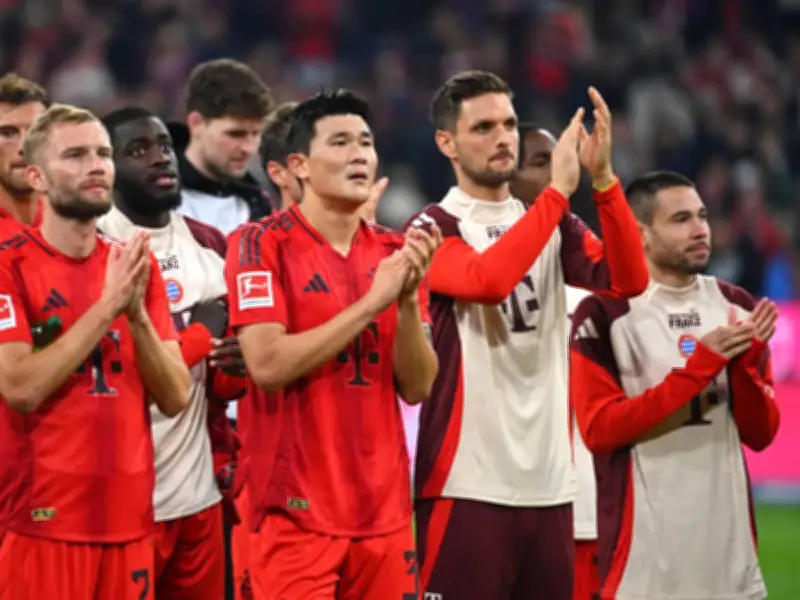 Bayern München: Freund kündigt Vertragsgespräche mit Guerreiro und Ulreich an