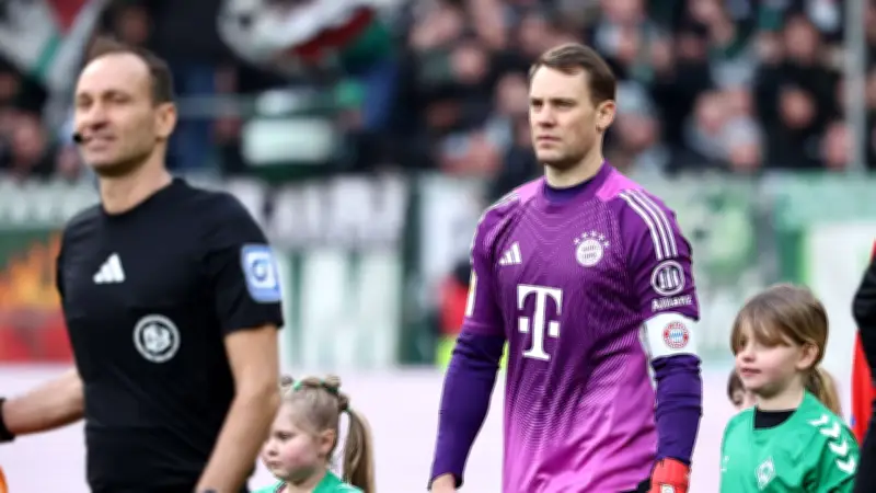 Bayern München: Sorgen um Manuel Neuer nach Auswechslung in Bremen