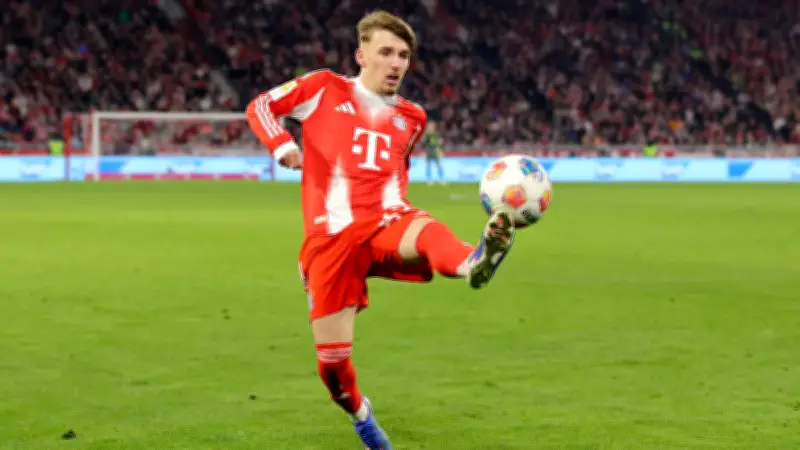 Bayern-Talent Lennart Karl spricht über erste Leistungsdelle und erhält Rückendeckung