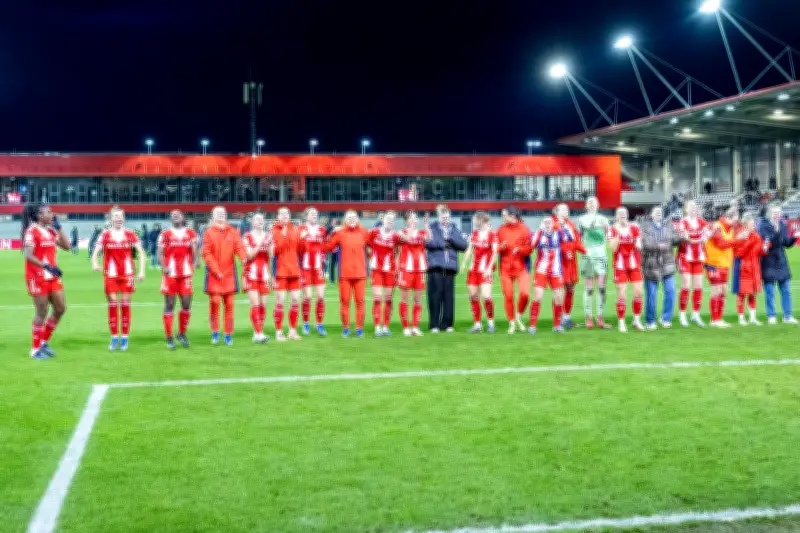 Bayerns Fußballerinnen feiern Meisterkurs - Wolfsburg-Coach prophezeit Titel