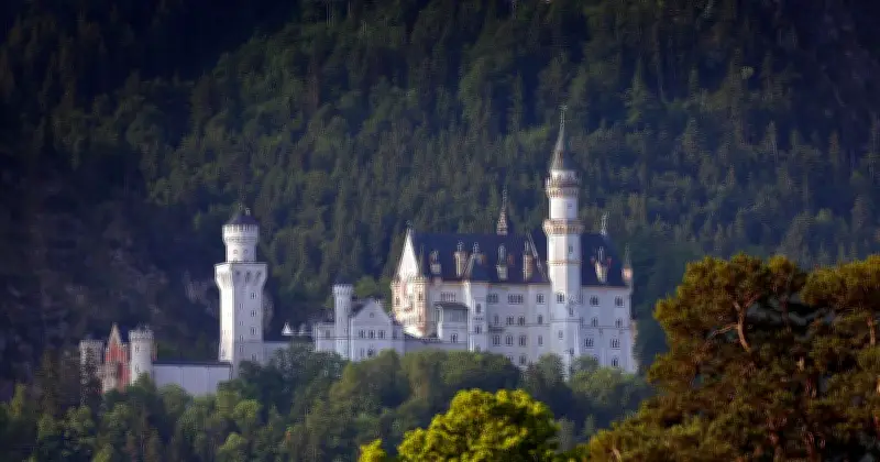 Bayerns Schlösser locken Millionen: Neuschwanstein verliert trotz Welterbe-Status