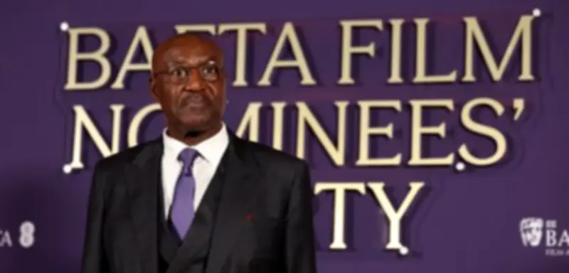 BBC entschuldigt sich nach rassistischen Zwischenrufen bei Bafta-Verleihung durch Gast mit Tourette