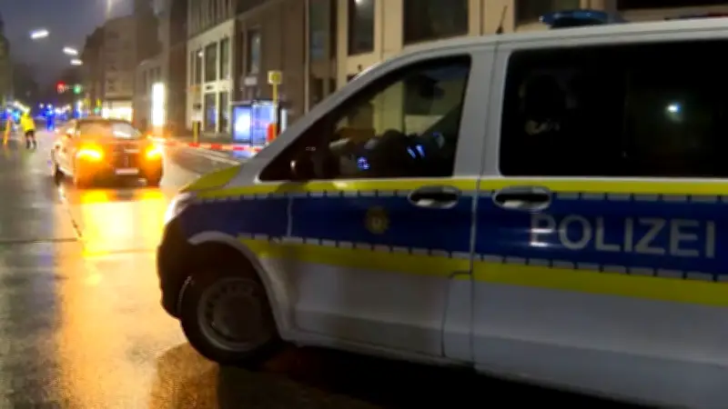 Berlin: Schüsse in Tegel und Kreuzberg - Mordkommission ermittelt nach Bandenkriegsvorwürfen