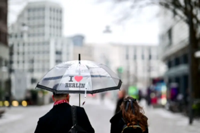 Berlin verzeichnet 2025 Rückgang bei Touristen und Übernachtungen
