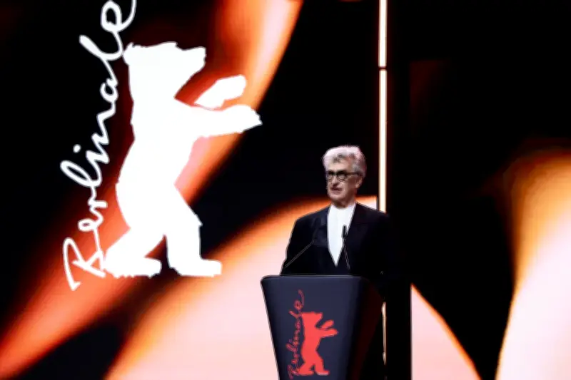 Berlinale 2026: Goldener Bär geht an Politdrama „Gelbe Briefe“ von İlker Çatak