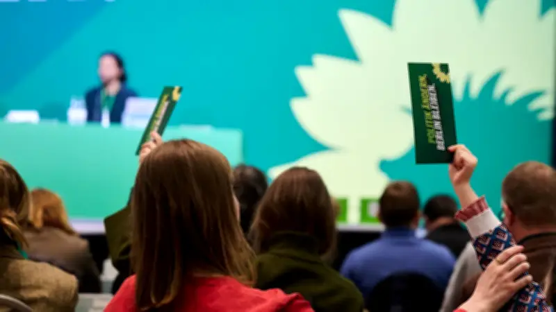 Berliner Grüne beschließen Aufnahme von Klima-Flüchtlingen im Wahlprogramm