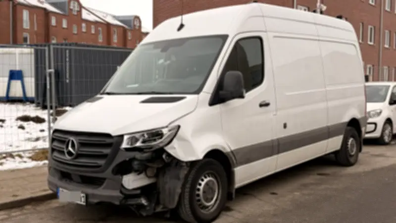 Betrunkener 12-Jähriger baut mit Vaters Auto nächtliche Unfallserie in Heide