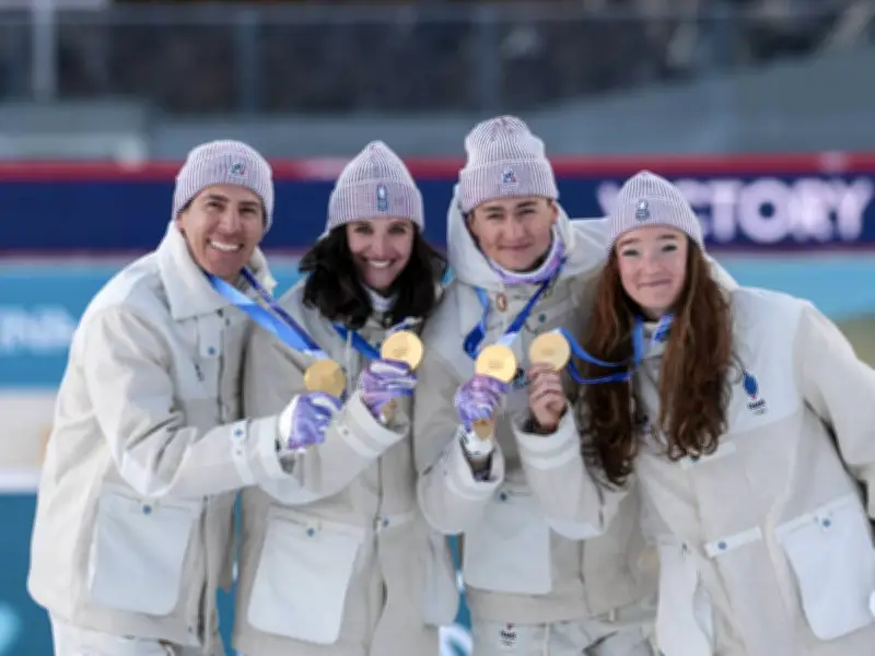Biathlon-Star Jeanmonnot feiert Gold und kündigt weitere Erfolge für Frankreich an