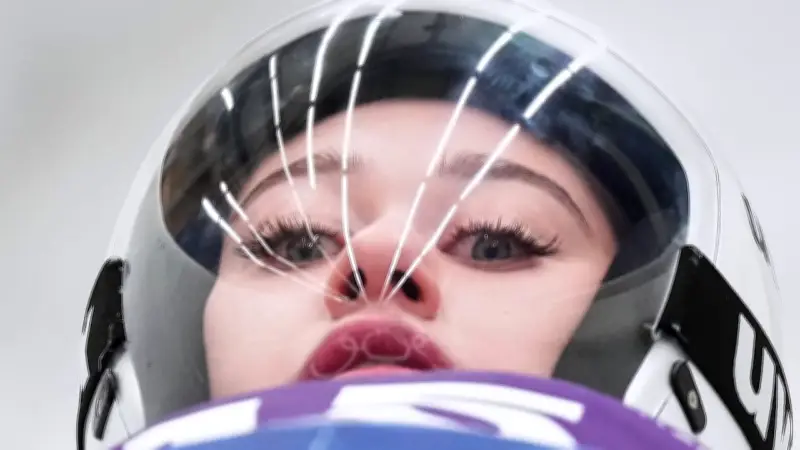 Bilder des Tages: Von Olympia bis zum Krieg – Ein Sonntag in bewegenden Momenten