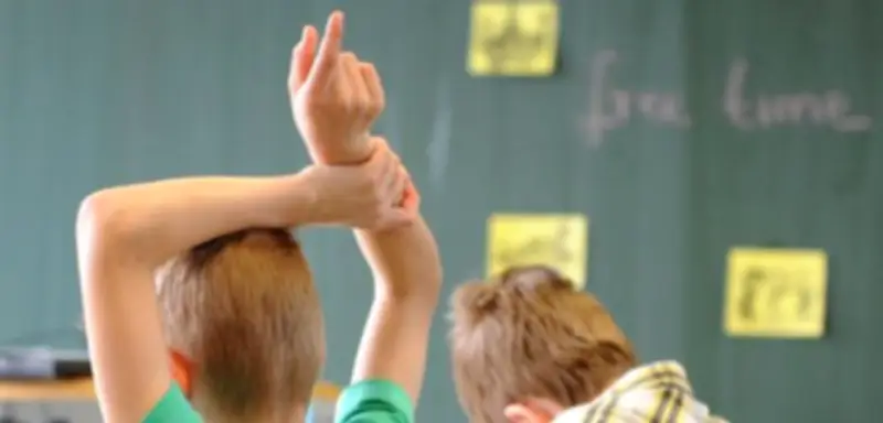 Bildungsstudie: Kopfnoten als Mittel gegen soziale Ungleichheit in Schulen?
