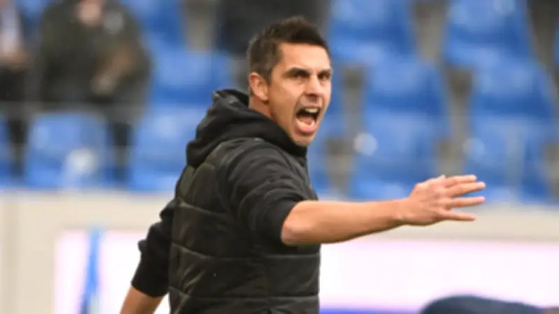 Bittere Niederlage im Krisenduell: Zweitliga-Trainer Rapp nach Kiel-Pleite vor dem Rauswurf?