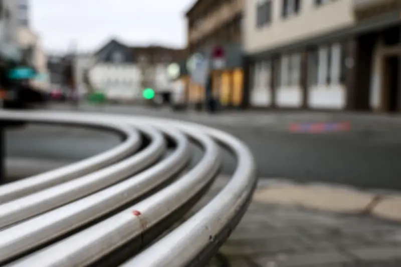 Blutiger Streit in Meschede: 20-Jähriger nach Messerattacke lebensgefährlich verletzt