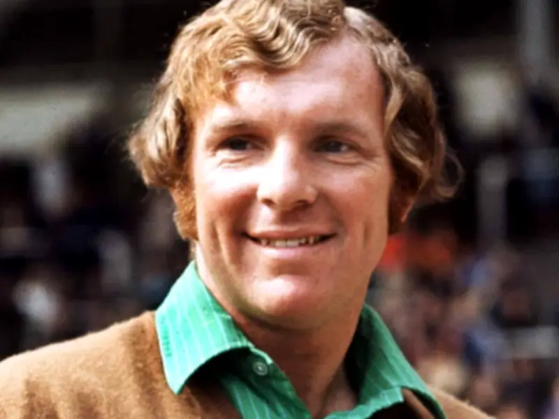 Bobby Moore: 33 Jahre nach seinem Tod lebt die Legende des englischen Fußball-Ikons weiter