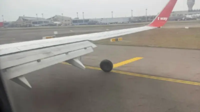 Boeing 737 verliert Rad bei Landung in Taipeh – Alle 181 Passagiere unverletzt