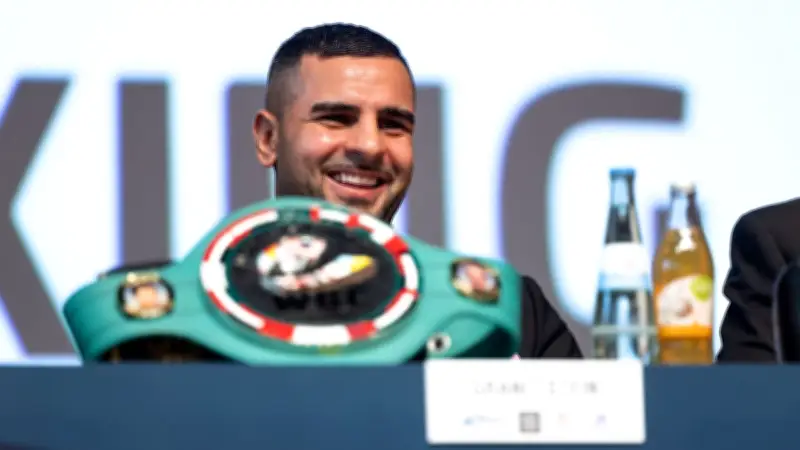 Box-Profi Granit Stein: Vom Kosovo nach Ingolstadt – jetzt träumt er von der WM