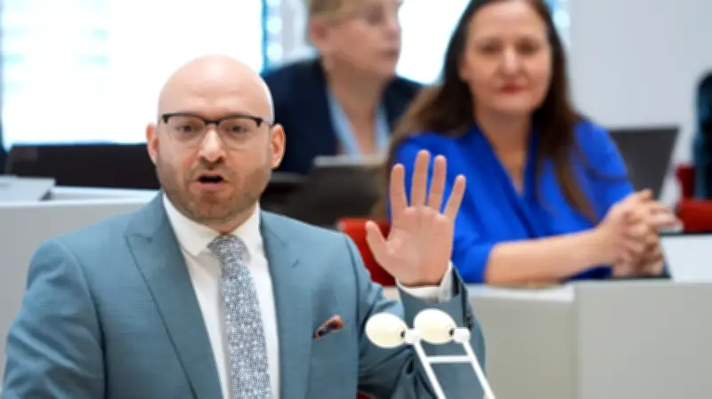 Brandenburger Landtag im Schlagabtausch: AfD ruft Krisen-Alarm – SPD kontert mit Zukunftsoptimismus