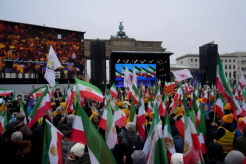 Brandenburger Tor leuchtet für Freiheit im Iran: Berlin setzt solidarisches Zeichen