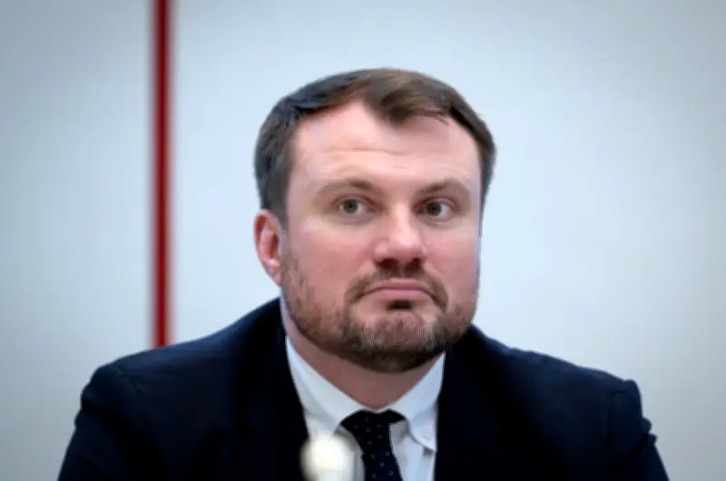 Brandenburgs Wirtschaftsminister kritisiert Kürzungen bei Integrationskursen scharf