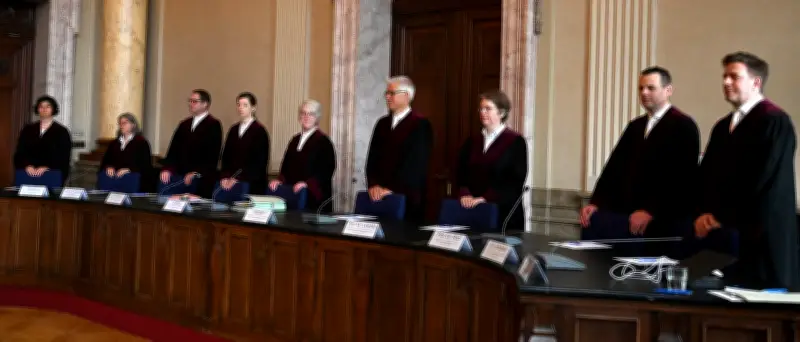 Breite Koalition in Berlin schützt Verfassungsgerichtshof vor Extremisten