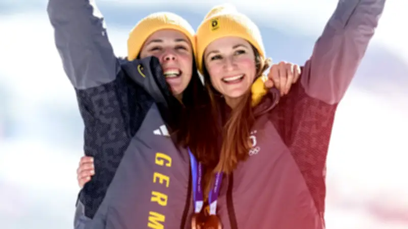 Bronze mit Alpin-Küssen: Deutsche Langläuferinnen triumphieren im Teamsprint