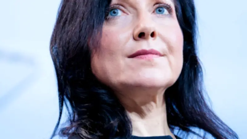 Bundeswirtschaftsministerin Reiche besucht mittelständisches Unternehmen in Halle