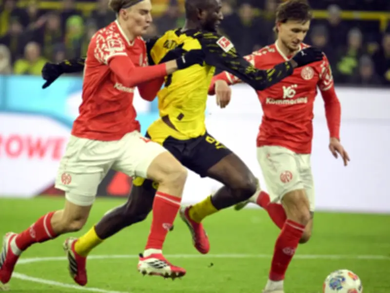 BVB jagt Bayern weiter: Guirassy-Doppelpack bei klarem 4:0 gegen Mainz