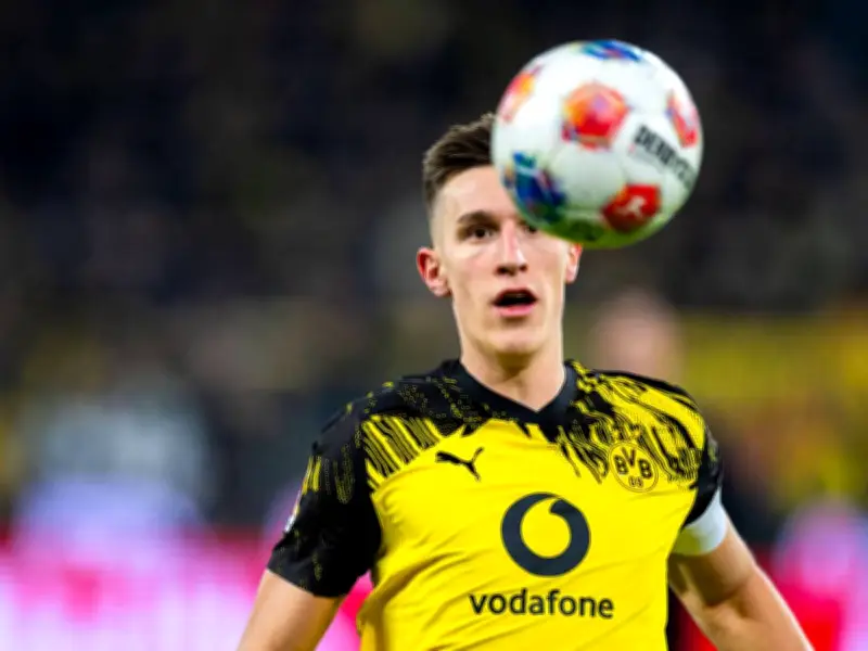 BVB plant besondere Lösung für Nico Schlotterbeck: Geschäftsführer äußert sich zu Verhandlungen