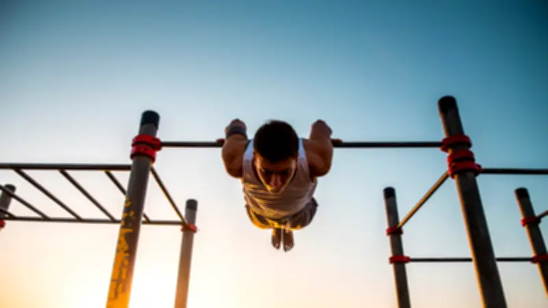 Calisthenics vs. Krafttraining: Experte erklärt Vor- und Nachteile beider Methoden