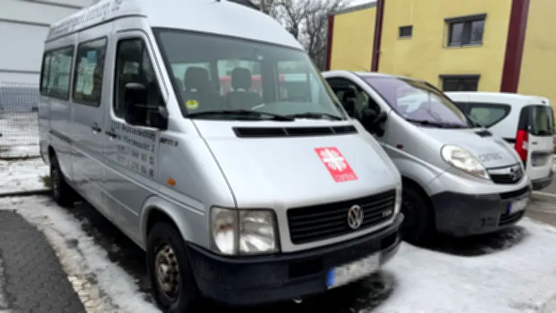 Caritas-Bus „Rudi“ in Neubrandenburg benötigt dringend Reparatur – Spendenaktion läuft
