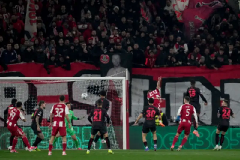 Champions League: Bayer Leverkusen sucht Revanche im Hexenkessel von Piräus