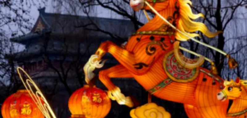 Chinesisches Neujahr startet: So reiten Sie erfolgreich ins Jahr des Feuerpferdes