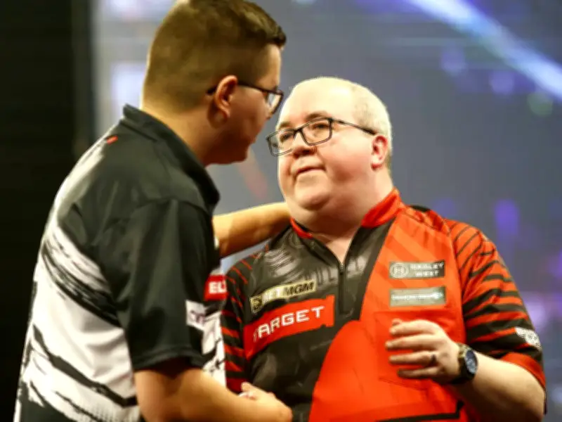 Darts-Star Stephen Bunting gewinnt Premier League nach Hypnosetherapie