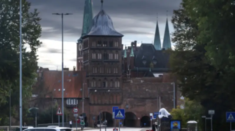 Datenschutz-Skandal in Lübeck: Alles-Blitzer erfasst Fußgänger und Radfahrer