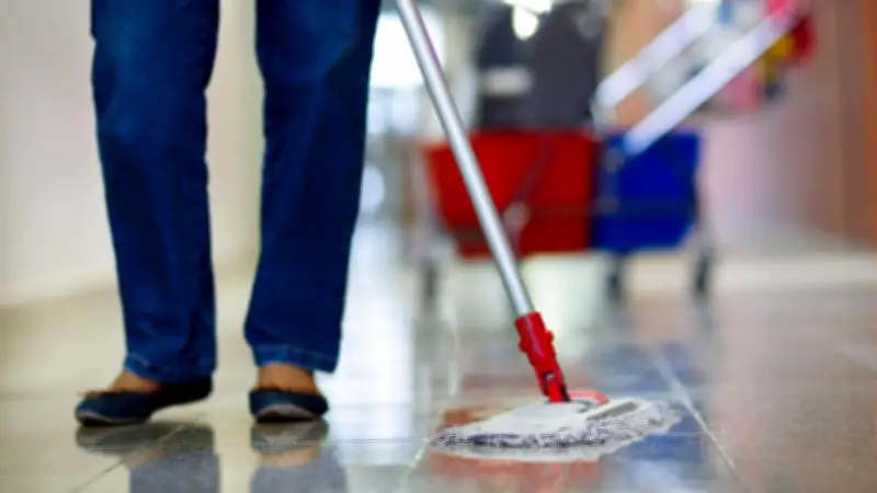 Debatte um Schulhygiene in Aschersleben: Stadt prüft Reinigungsstandards nach Kritik