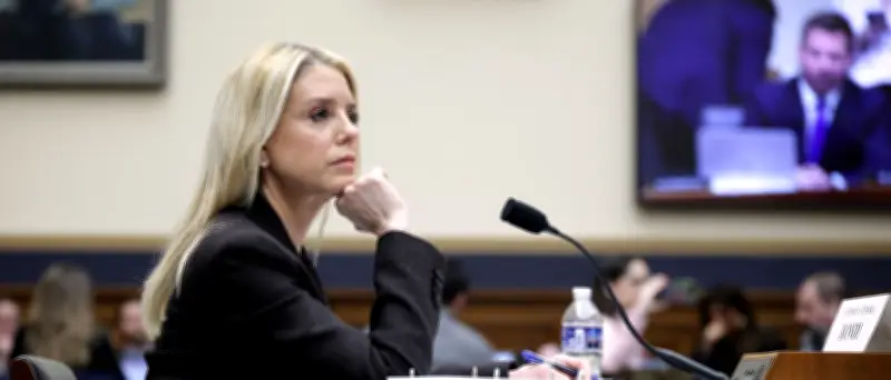 Demokraten wollen Bondi zu Epstein-Akten befragen, doch sie weicht aus