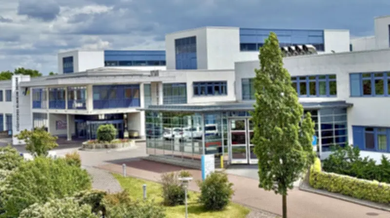 Dessauer Klinikum übertrifft Erwartungen: Defizitabbau schneller als geplant