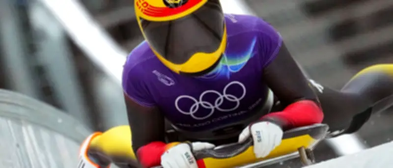 Deutsche Skeleton-Frauen mit starken Goldchancen nach Halbzeit in Cortina