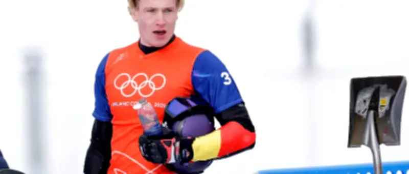 Deutsche Snowboarder bei Olympia: Kollision im Viertelfinale beendet Medaillentraum